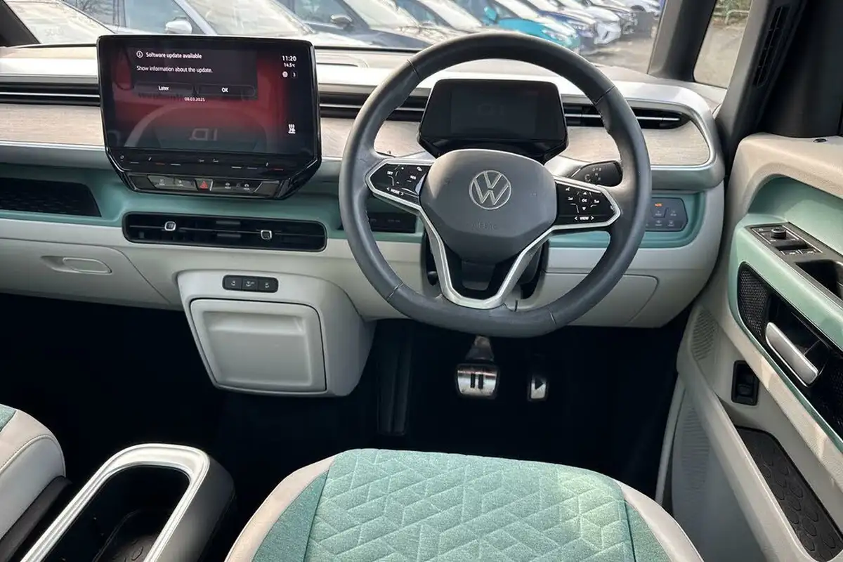 2023-volkswagen-idbuzz-e-style-standard-big-42