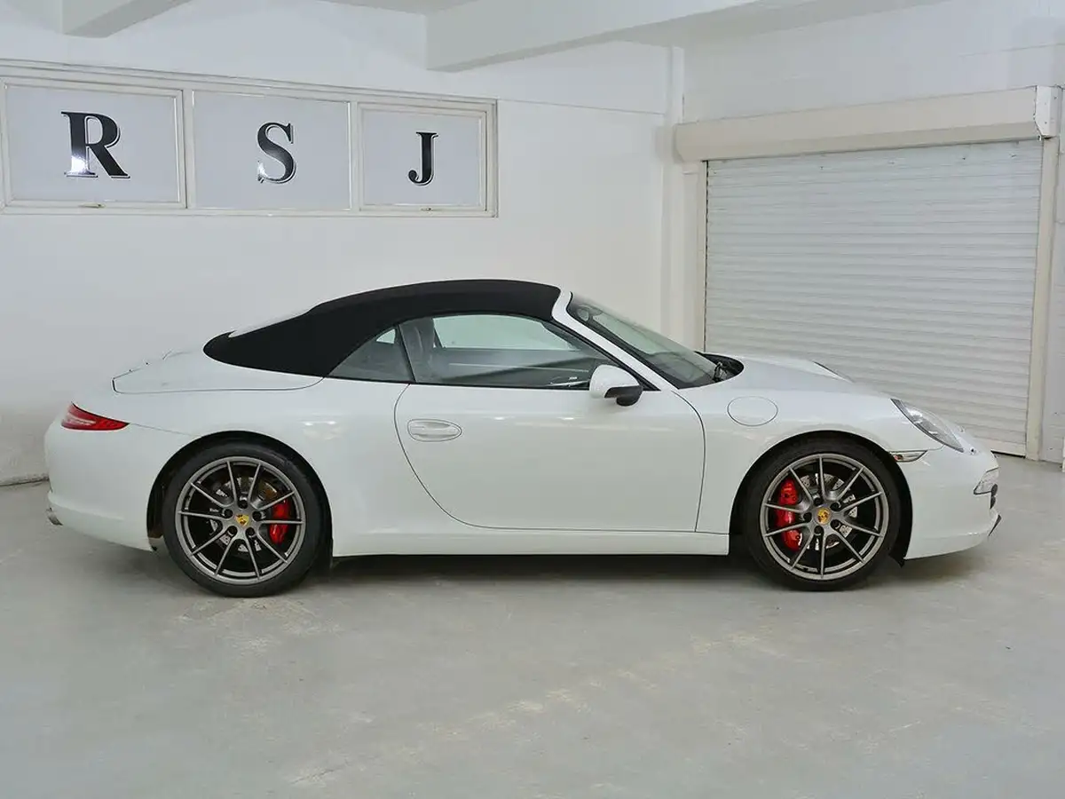 2012-porsche-911-38-carrera-s-400bhp-cabriolet-pdk-big-11