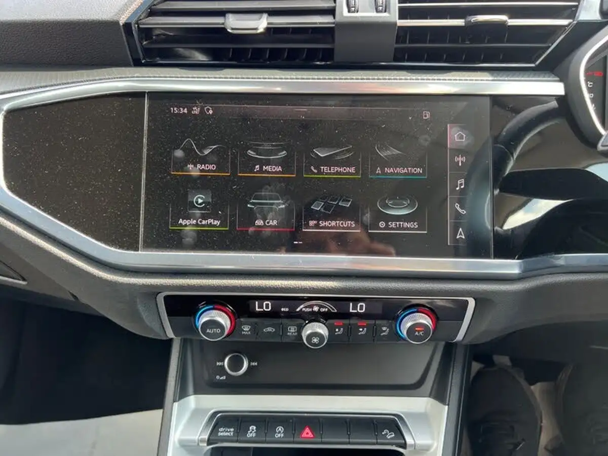 2020-audi-q3-15-35-tfsi-sport-cod-station-wagon-1498cc-big-12