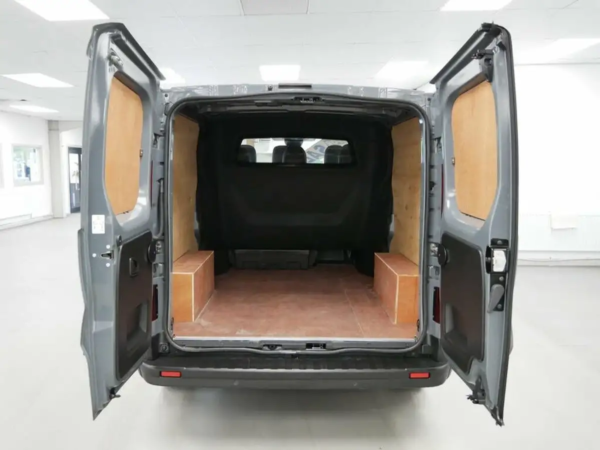2022-renault-trafic-20dci-ll30-150-sport-crew-big-4