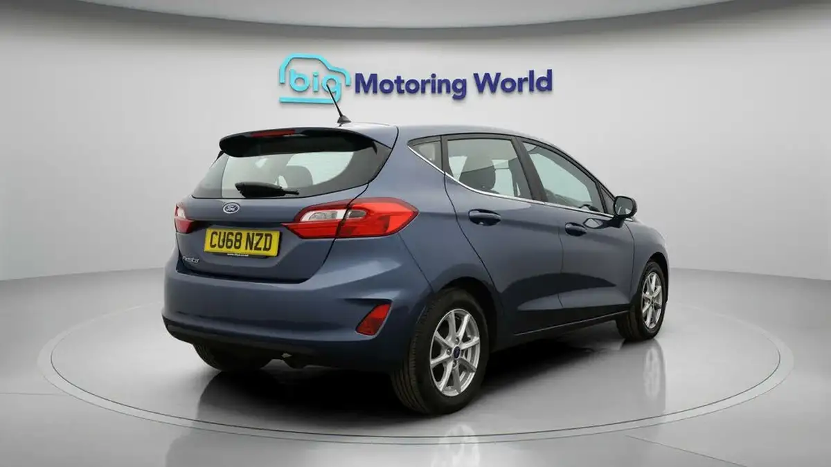 2018-ford-fiesta-11-ti-vct-zetec-5d-big-6