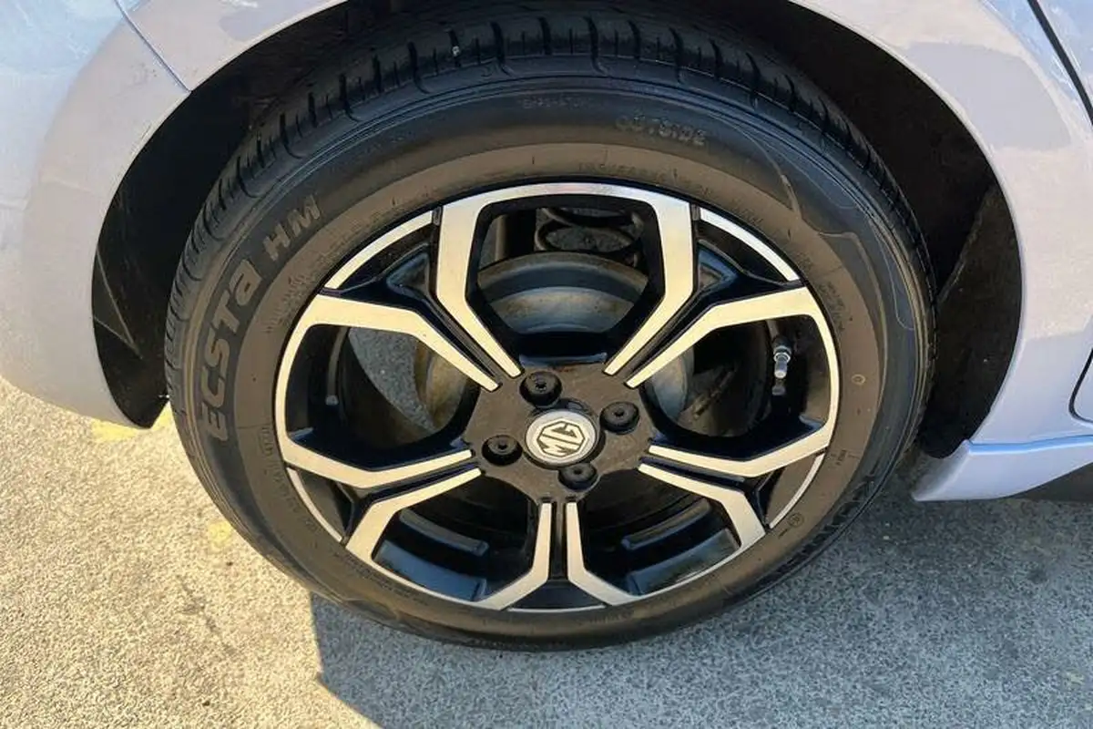 2024-mg-mg3-15-vti-tech-exclusive-nav-big-11
