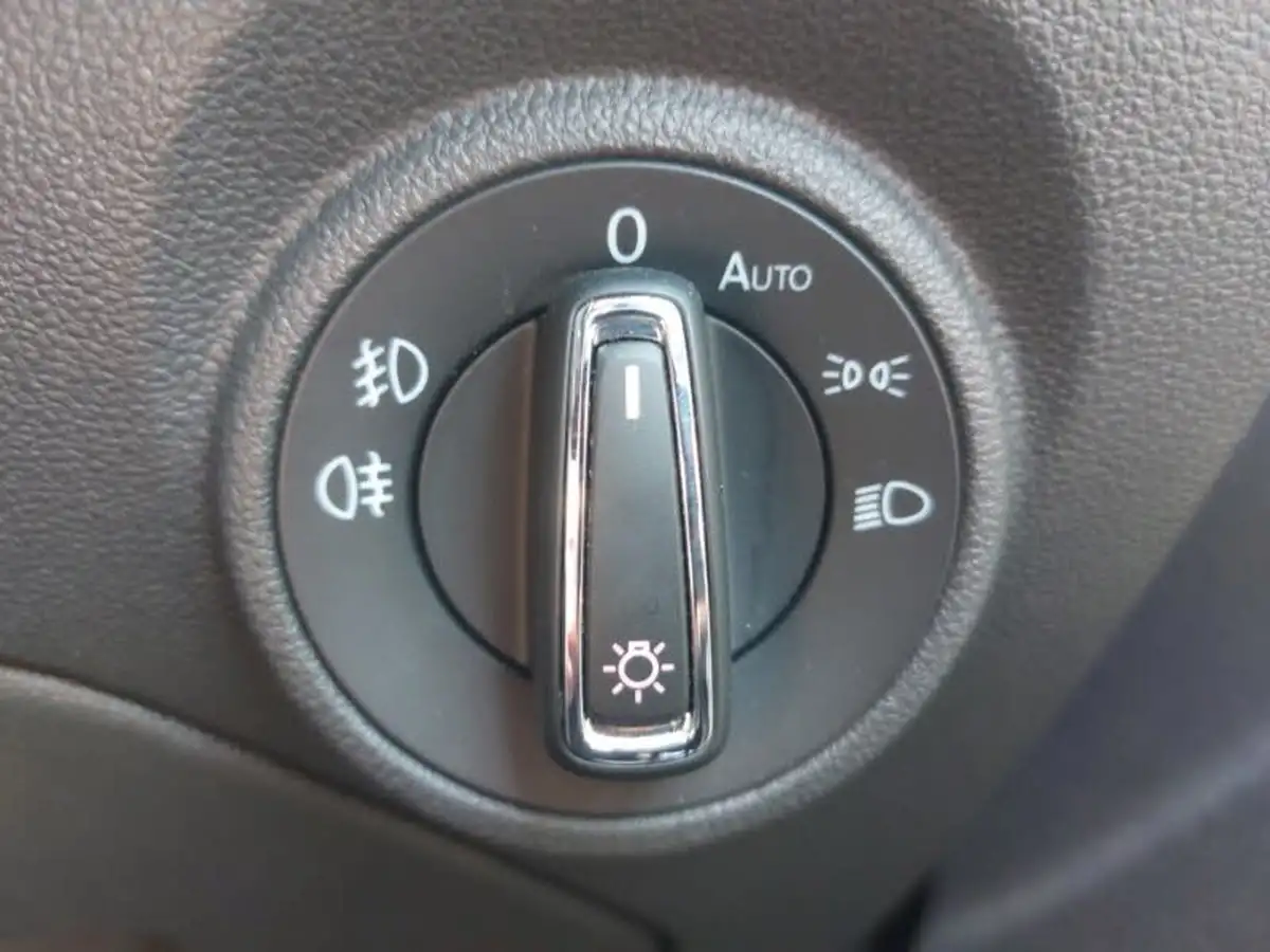 2019-seat-leon-15-tsi-evo-fr-130ps-ss-hatchback-big-17