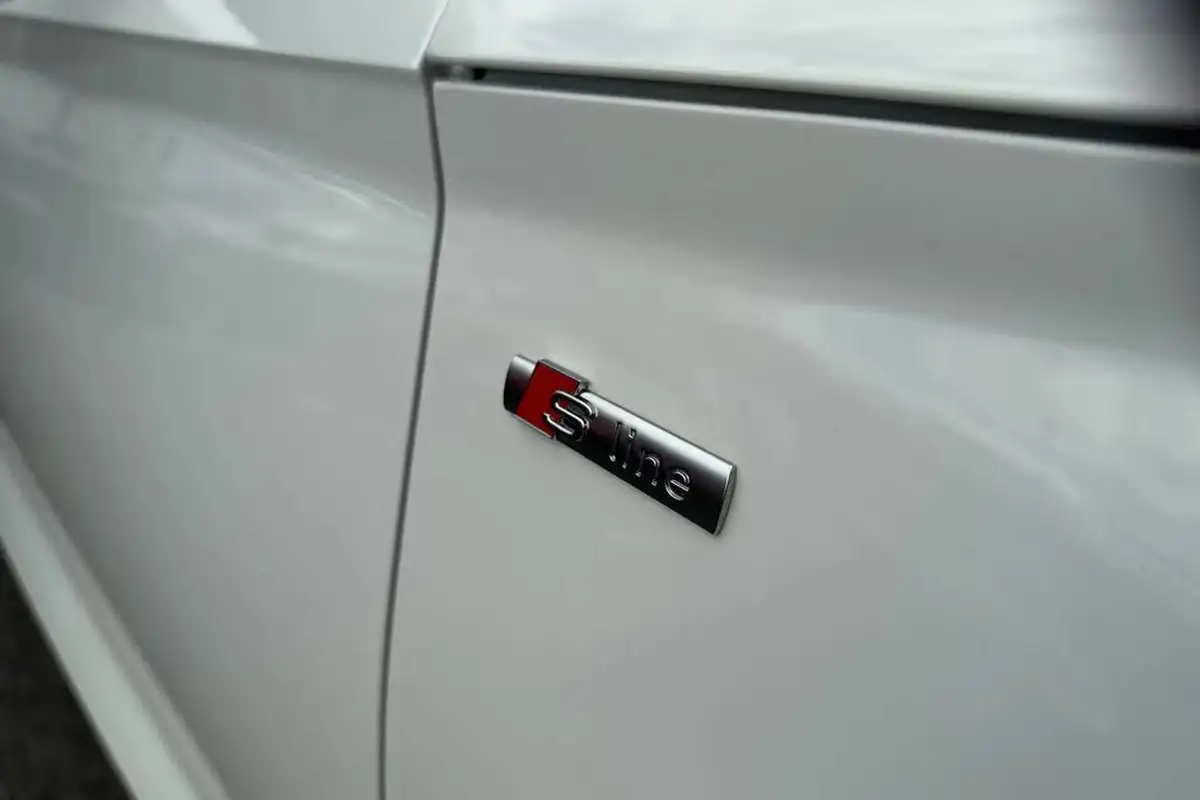 2025-audi-q5-20-45-tfsi-s-line-station-wagon-big-24