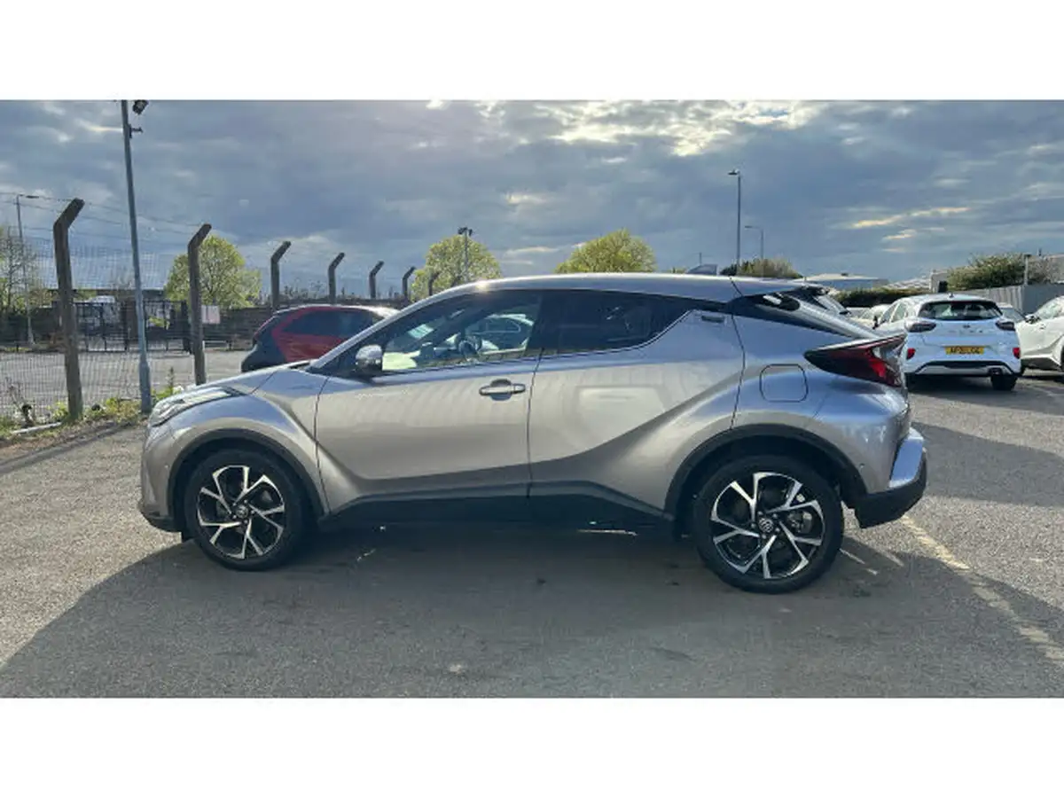 2021-toyota-c-hr-18-vvt-i-design-big-16