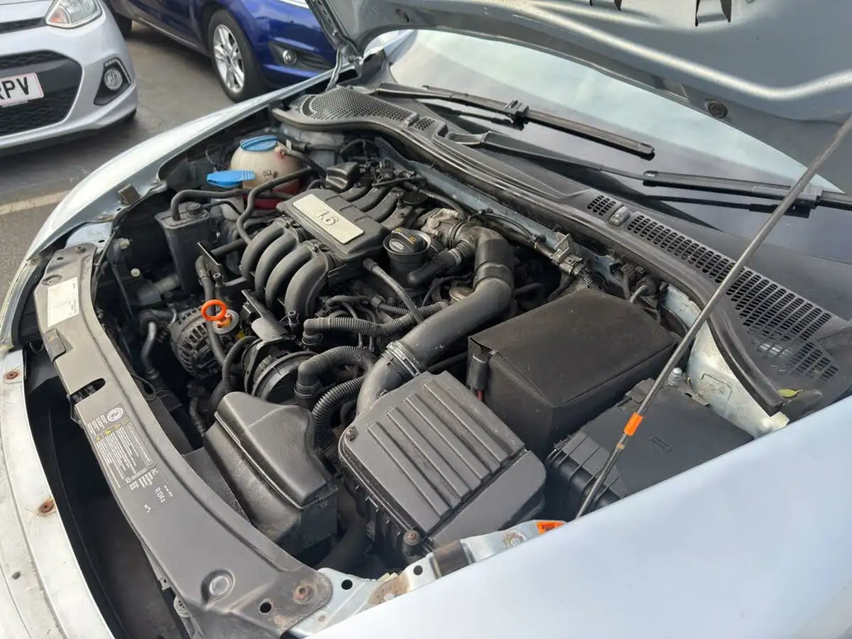 2011-skoda-octavia-16-se-hatchback-big-50