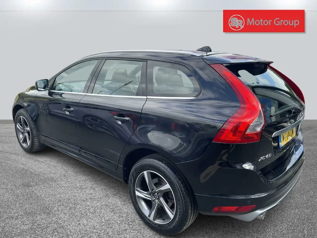 2014-volvo-xc60-24td-d5-r-design-215bhp-geartronic-big-5