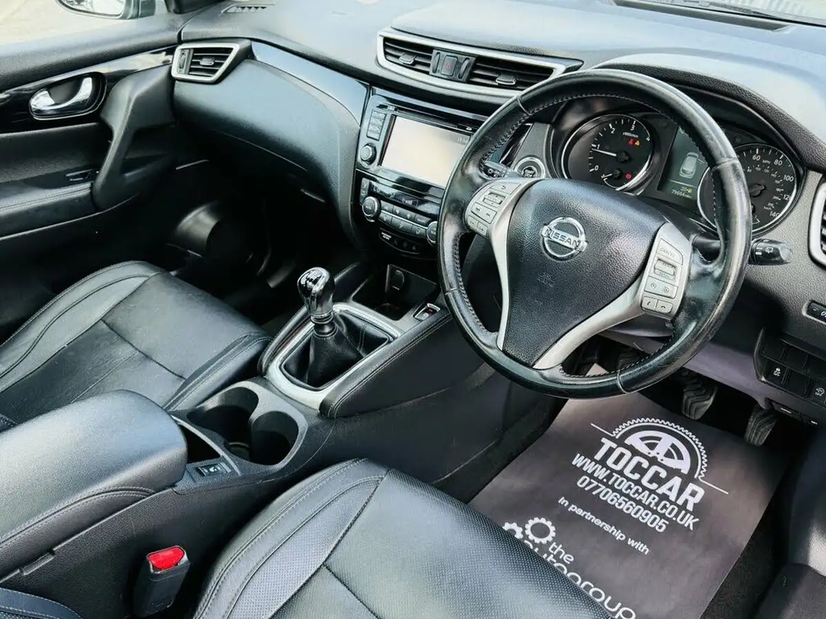 2017-nissan-qashqai-15dci-tekna-big-9
