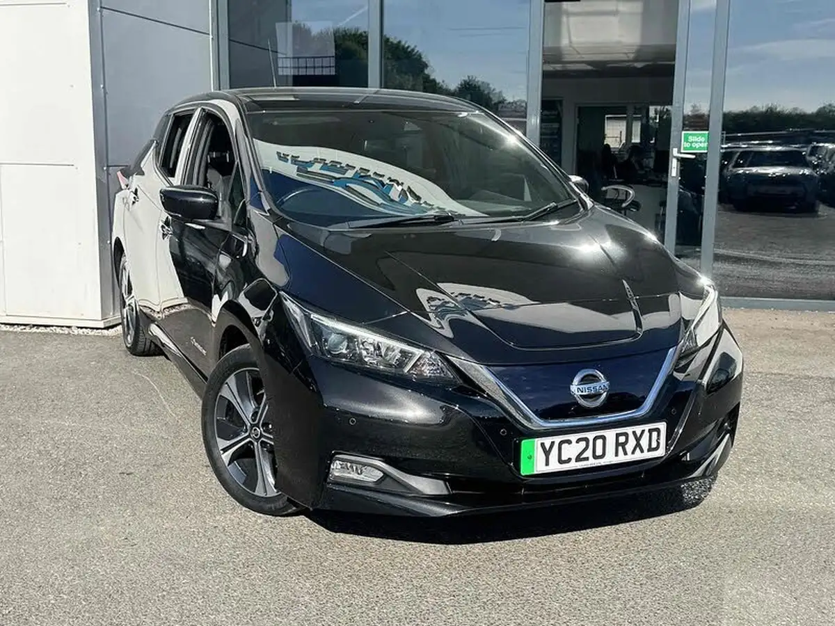 2020-nissan-leaf-e-n-connecta-big-5