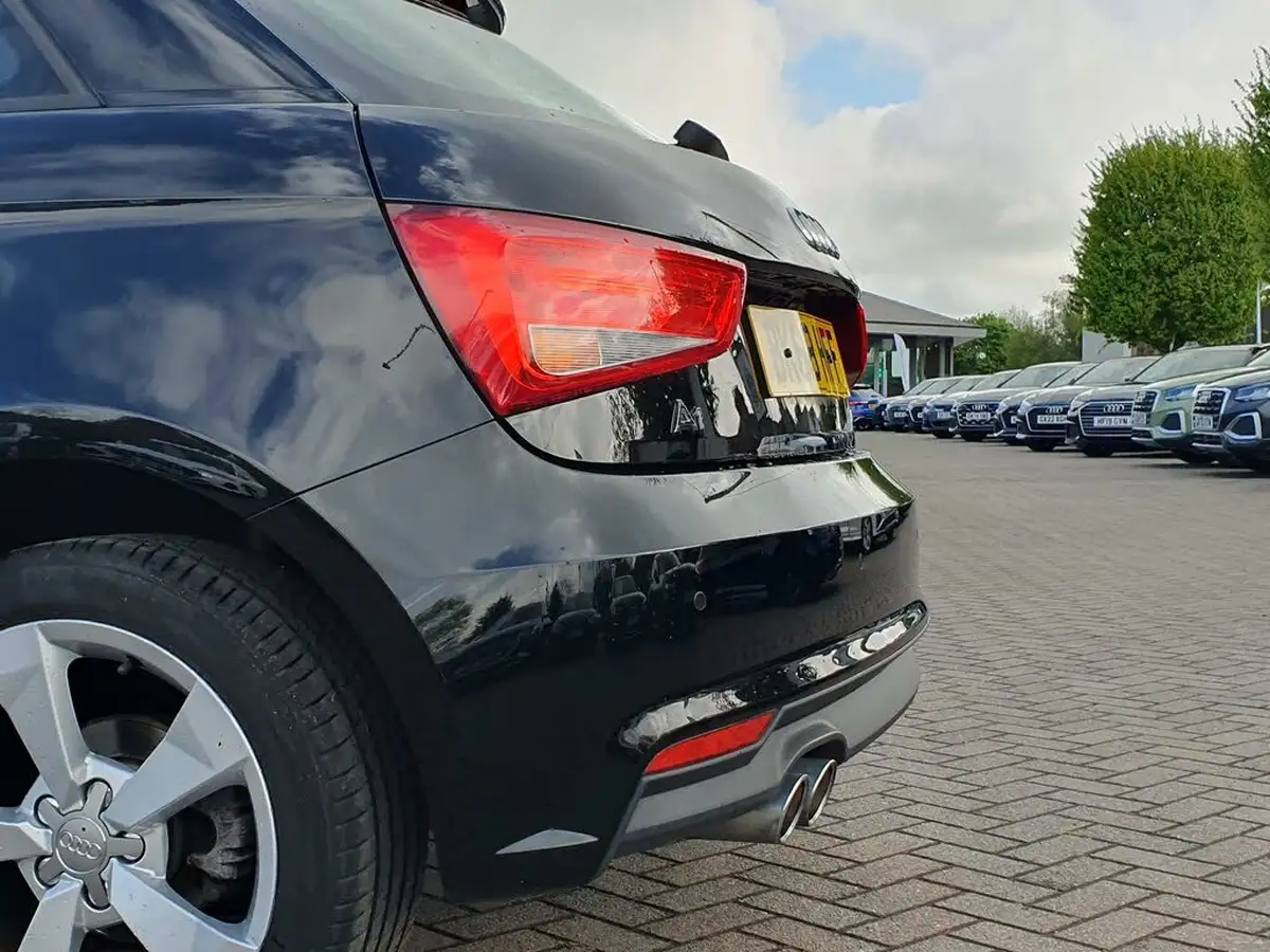 2018-audi-a1-14-tfsi-sport-nav-hatchback-3d-big-23