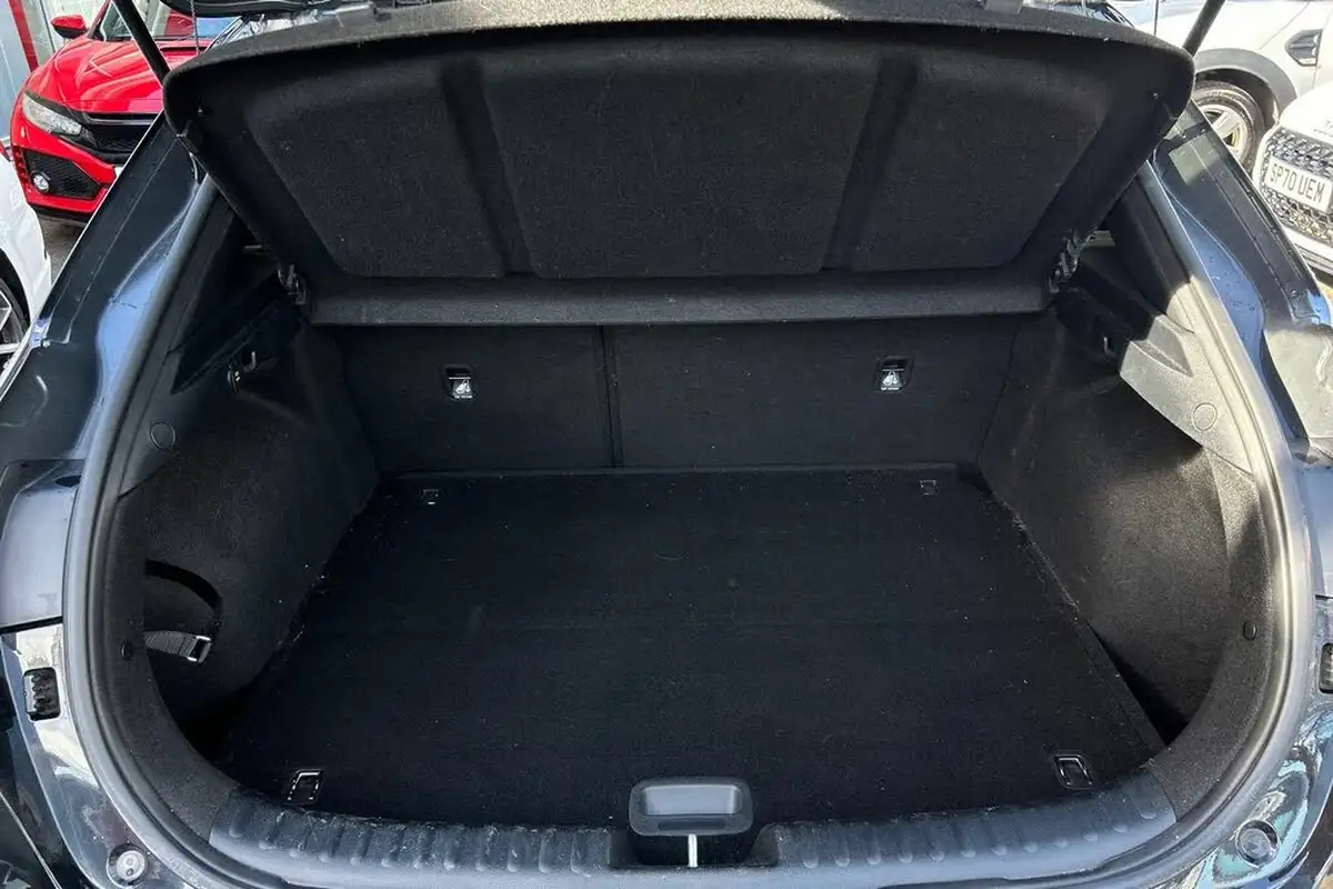 2020-kia-xceed-14-t-gdi-3-dct-big-15