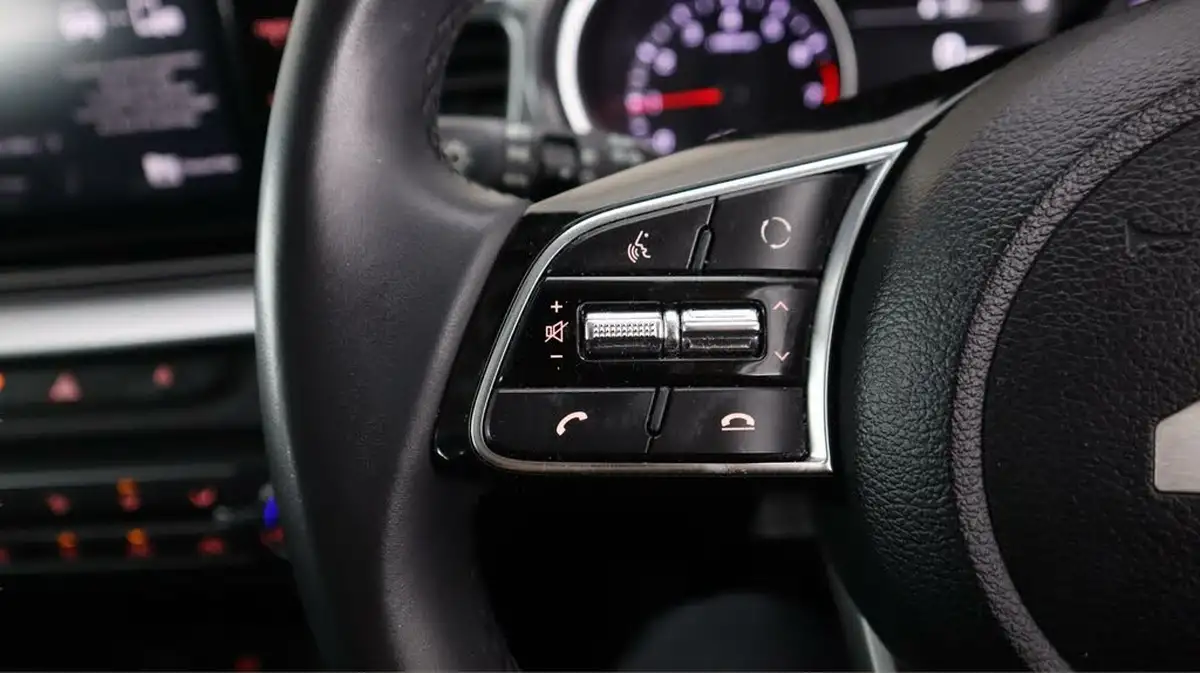 2022-kia-xceed-10-t-gdi-2-big-21