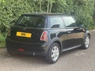 2009-mini-cooper-14-one-95bhp-auto-small-1