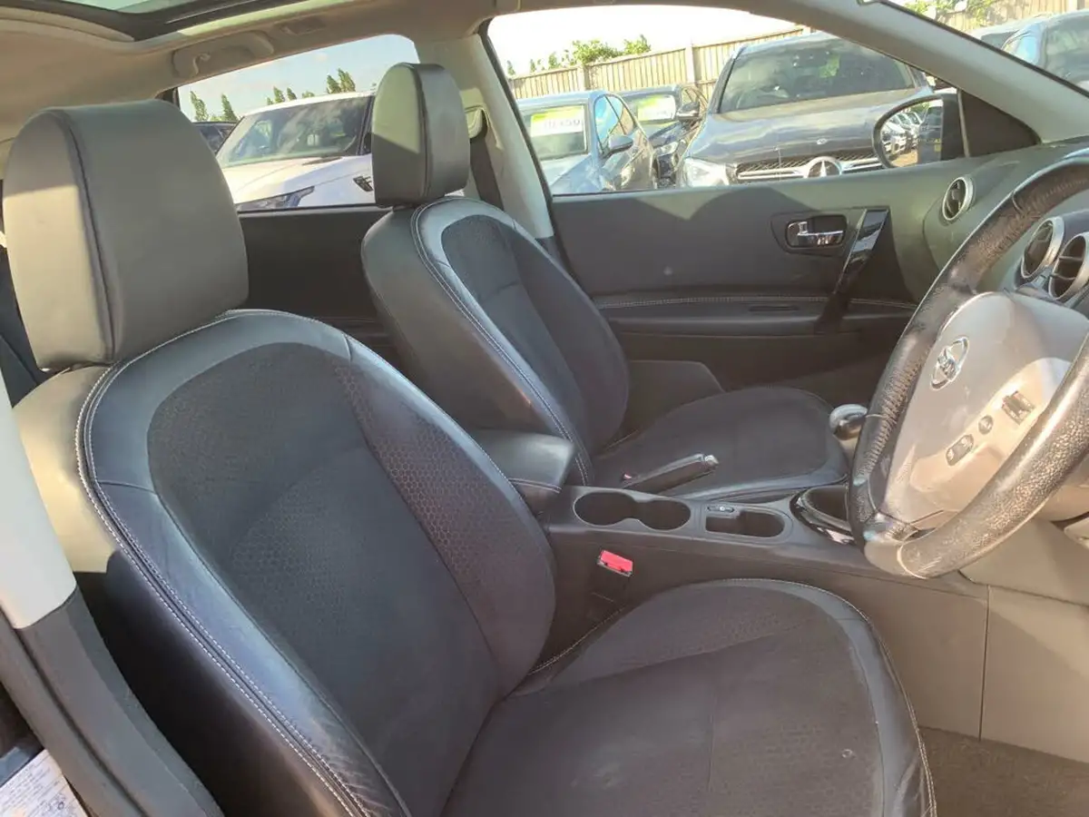 2013-nissan-qashqai-16-360-big-21