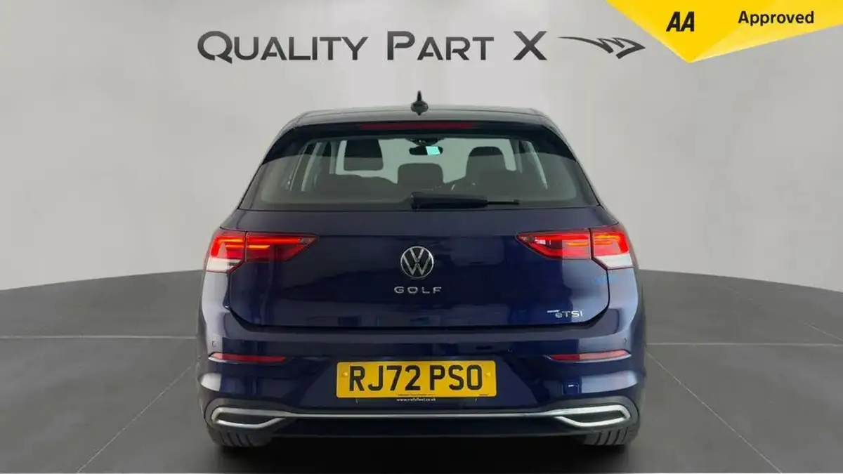 2021-volkswagen-golf-15-etsi-style-150ps-hatchback-big-3