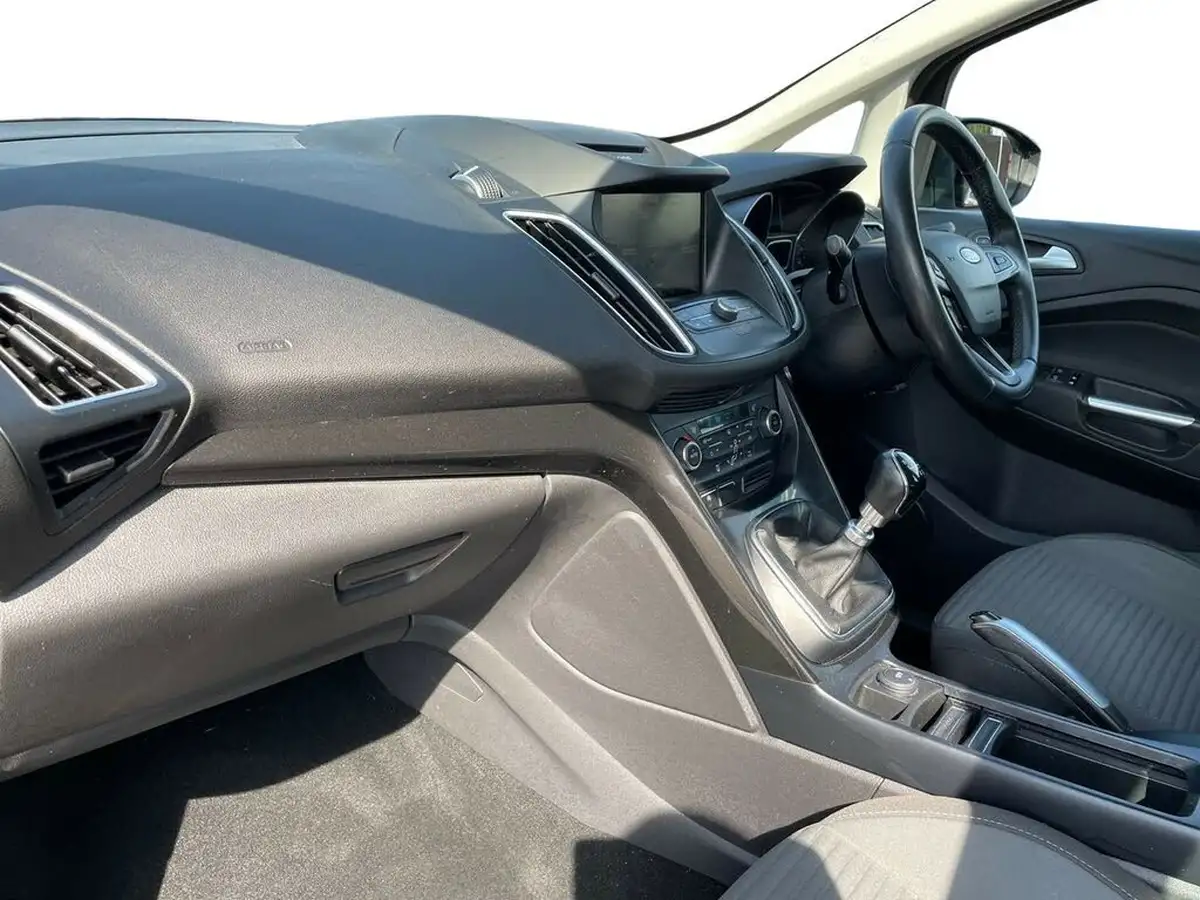 2016-ford-c-max-10-titanium-125ps-big-6