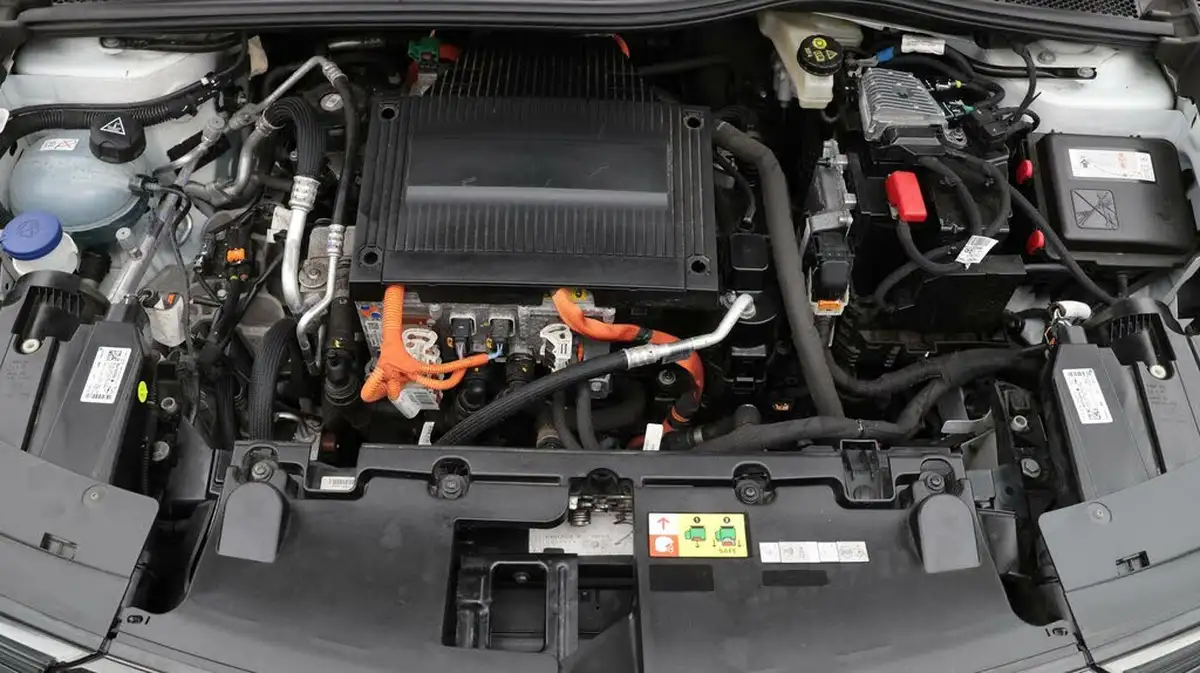 2021-vauxhall-mokka-e-sri-premium-big-19