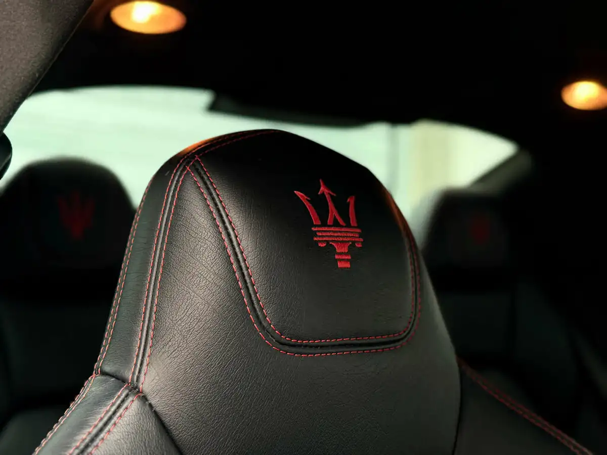 2015-maserati-granturismo-47-sport-mc-shift-big-18