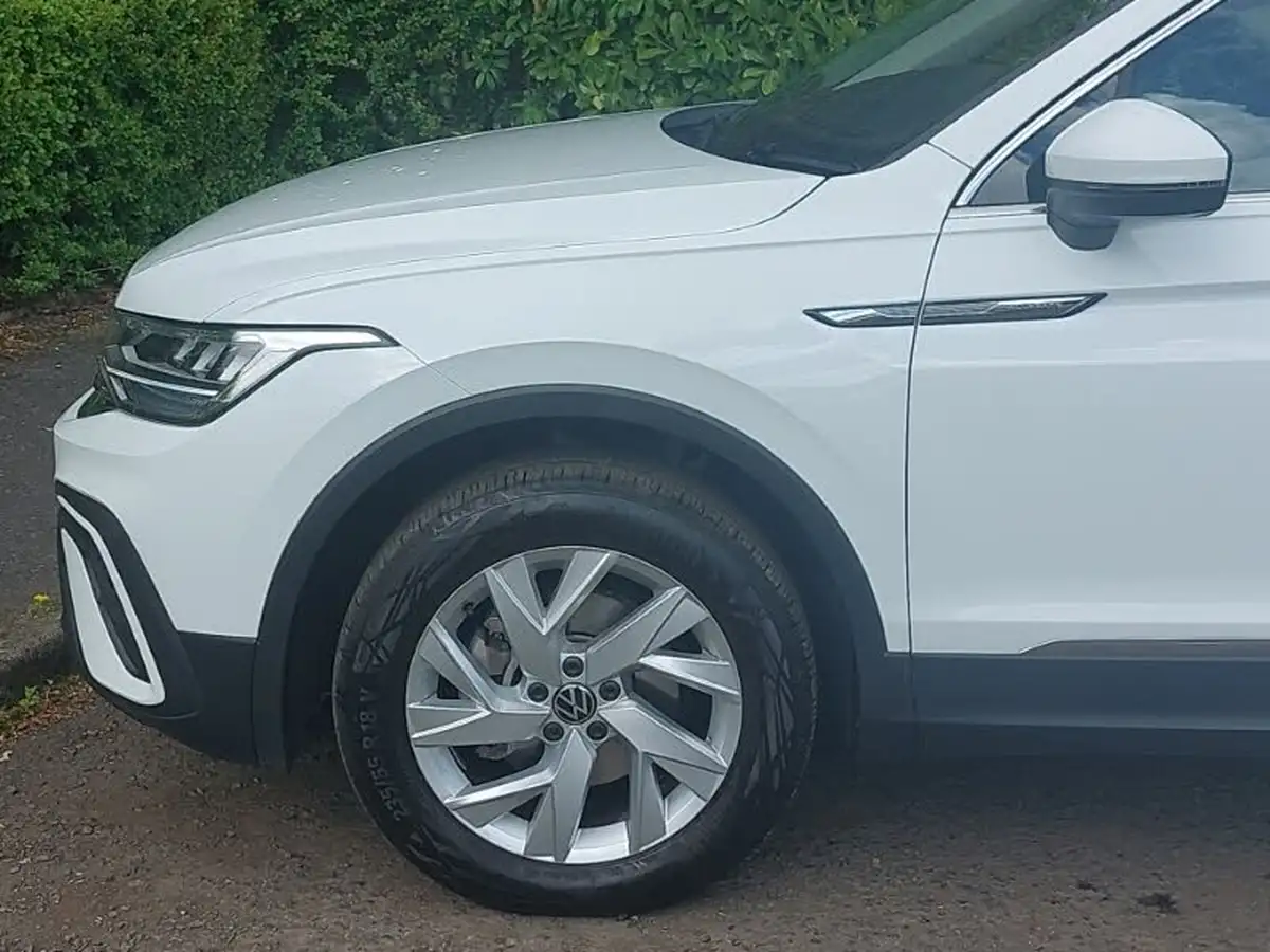 2024-volkswagen-tiguan-allspace-15-tsi-life-dsg-big-17