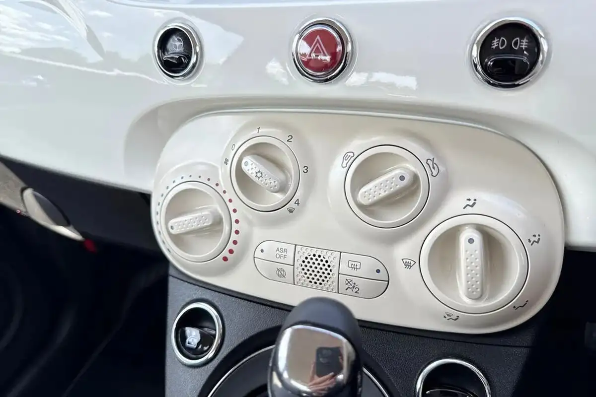 2019-fiat-500-12-lounge-ss-dualogic-big-21