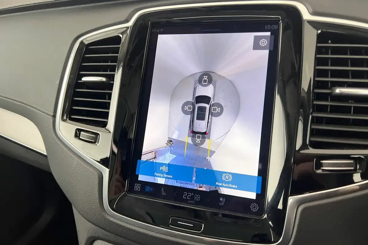 2024-volvo-xc90-20-b5-plus-big-15