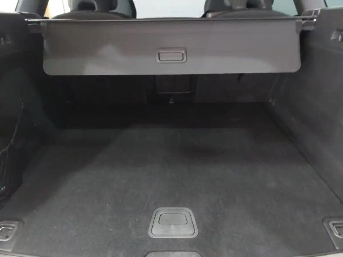 2023-volvo-xc60-20-b5-plus-big-7