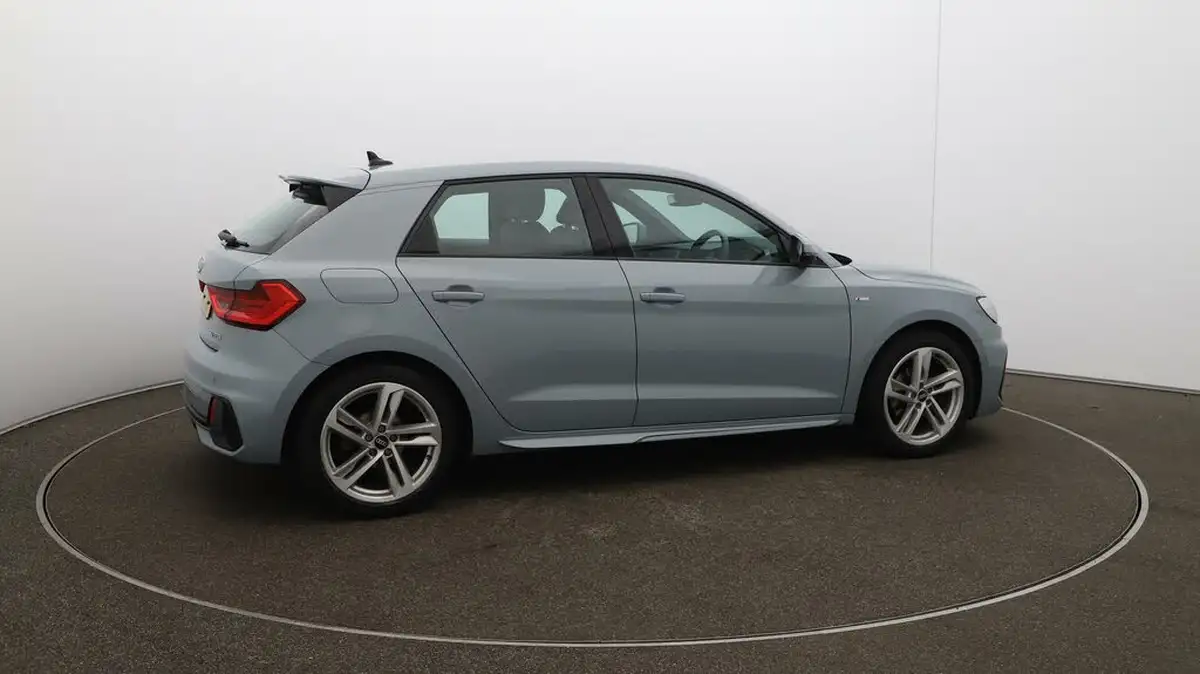 2021-audi-a1-10-30-tfsi-s-line-110ps-big-43