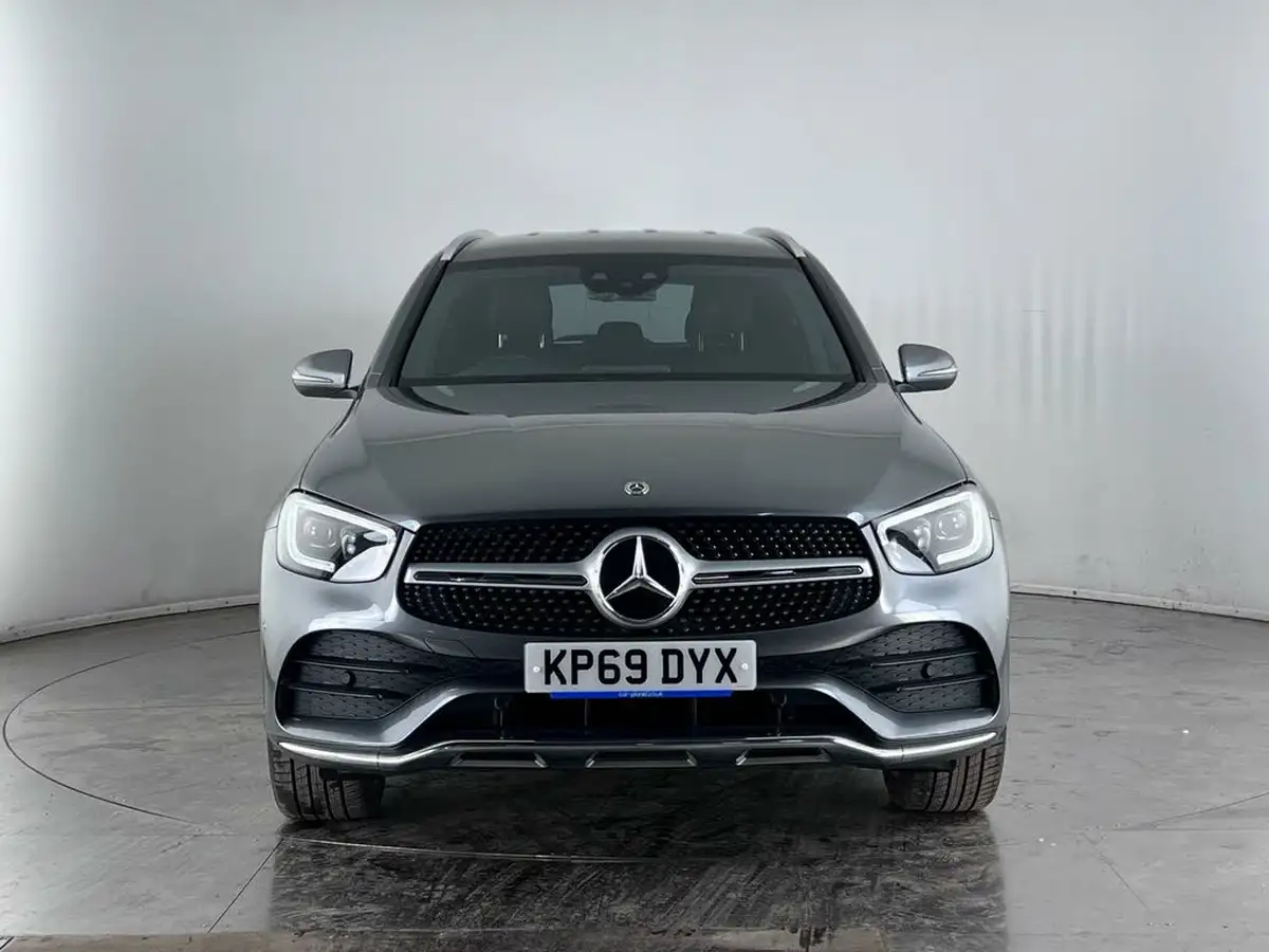 2020-mercedes-benz-glc-class-20d-glc300d-amg-line-premium-station-wagon-5d-big-4