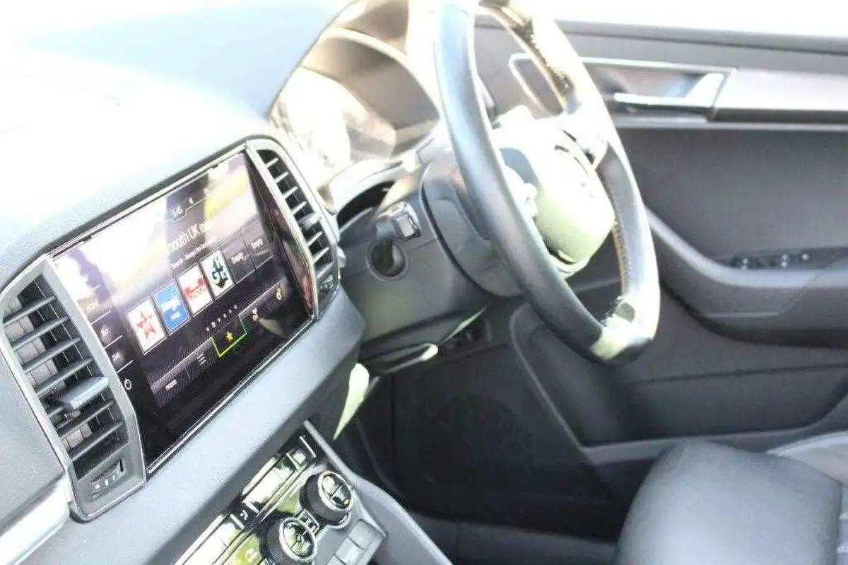2021-skoda-karoq-15-tsi-edition-dsg-big-18