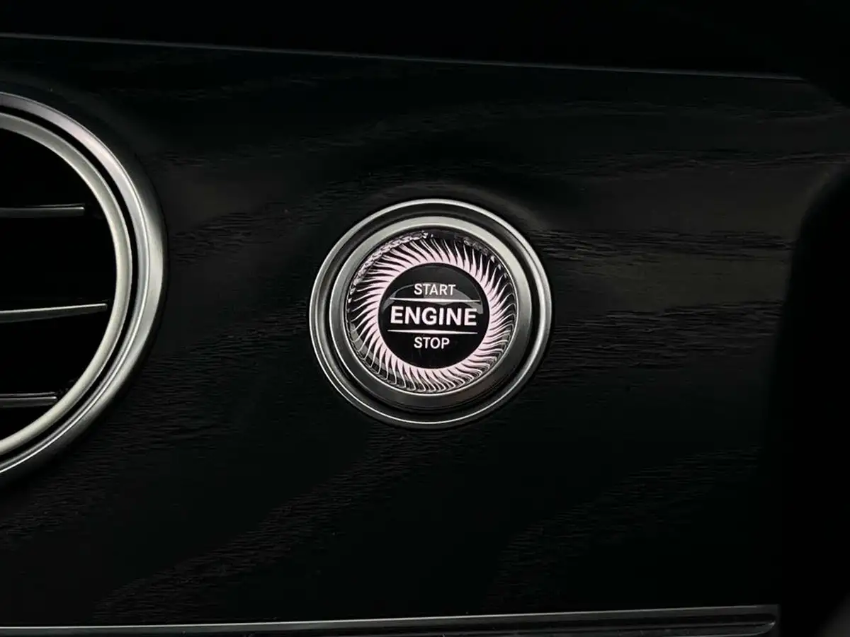 2019-mercedes-benz-e-class-20d-e220d-amg-line-edition-saloon-4d-big-22
