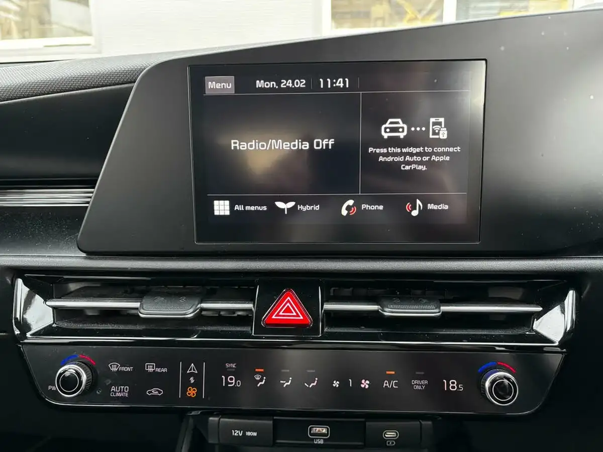 2022-kia-niro-16-gdi-139bhp-hev-132kwh-big-9