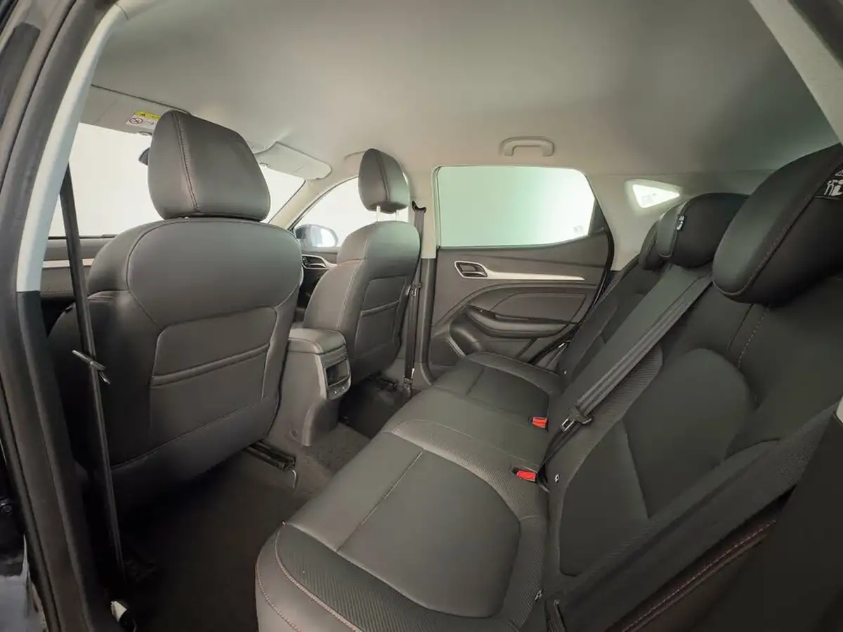 2023-mg-zs-suv-15-vti-tech-exclusive-big-12