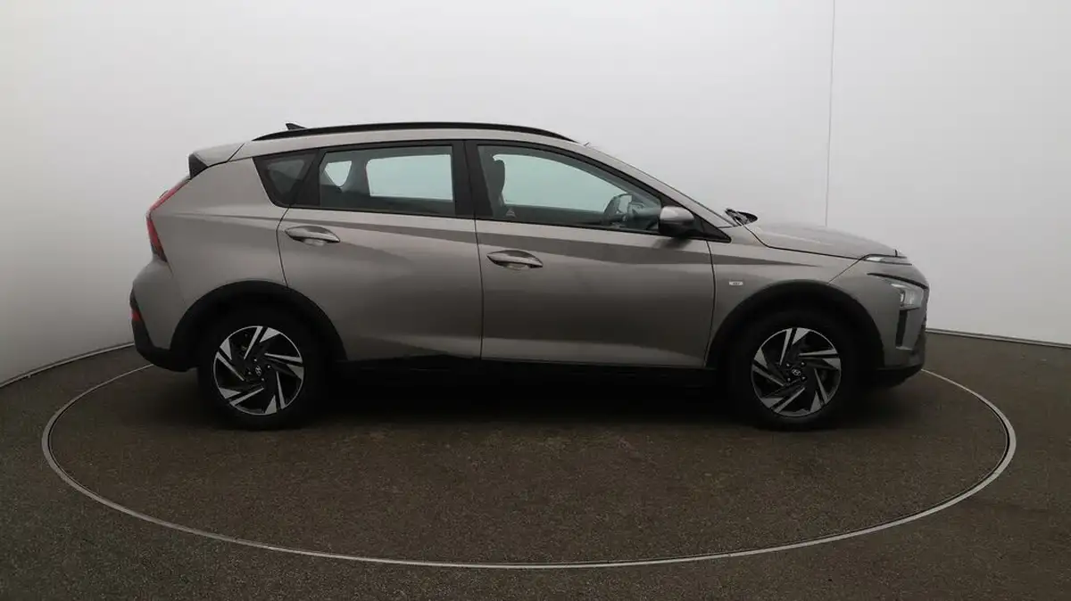 2022-hyundai-bayon-10-t-gdi-se-connect-dct-big-49