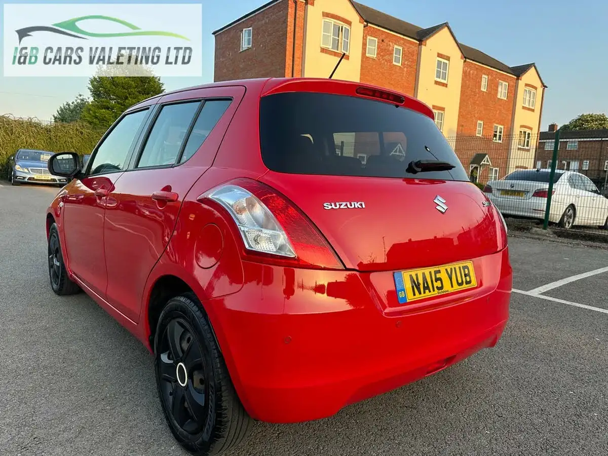 2015-suzuki-swift-12-sz2-5d-big-5