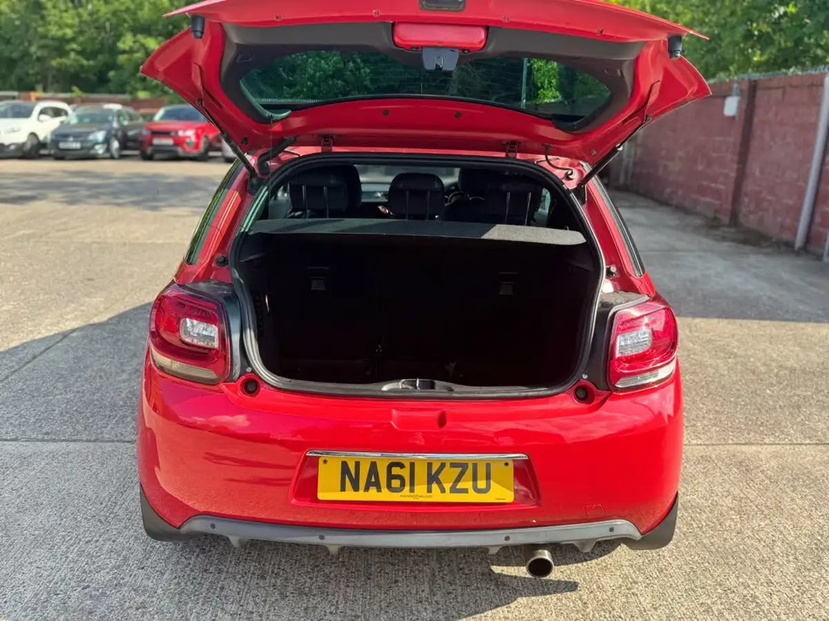 2011-citroen-ds3-16-dstyle-plus-big-31