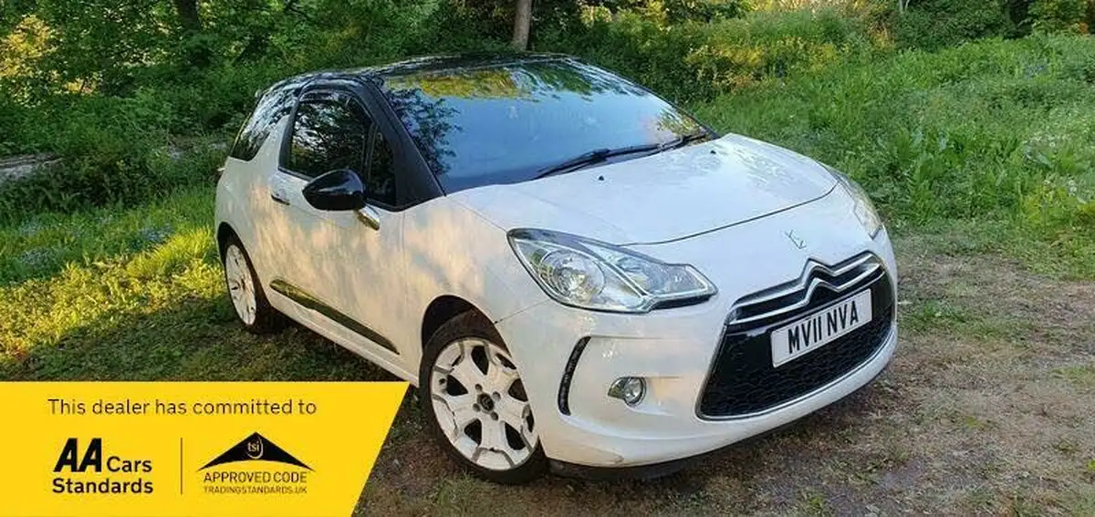 2011-citroen-ds3-16-dsport-150ps-big-0