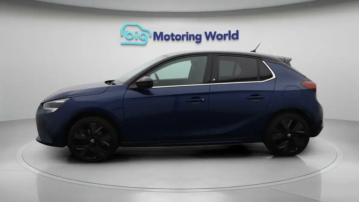 2021-vauxhall-corsa-e-elite-premium-big-3