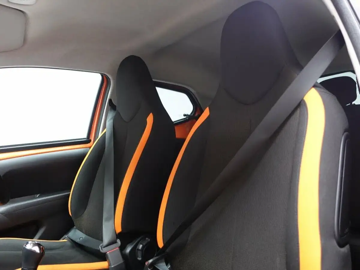 2020-toyota-aygo-10-vvt-i-x-cite-big-12