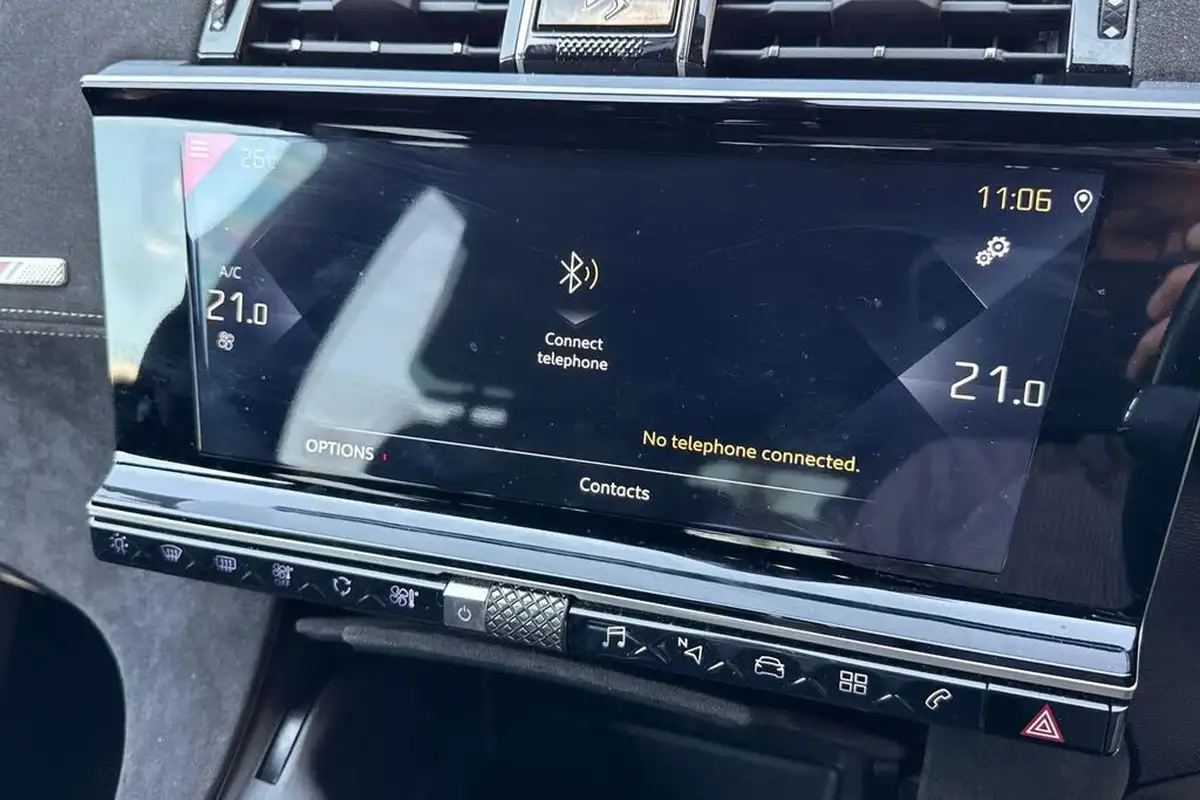 2019-ds-ds-7-crossback-20bluehdi-performance-line-big-46