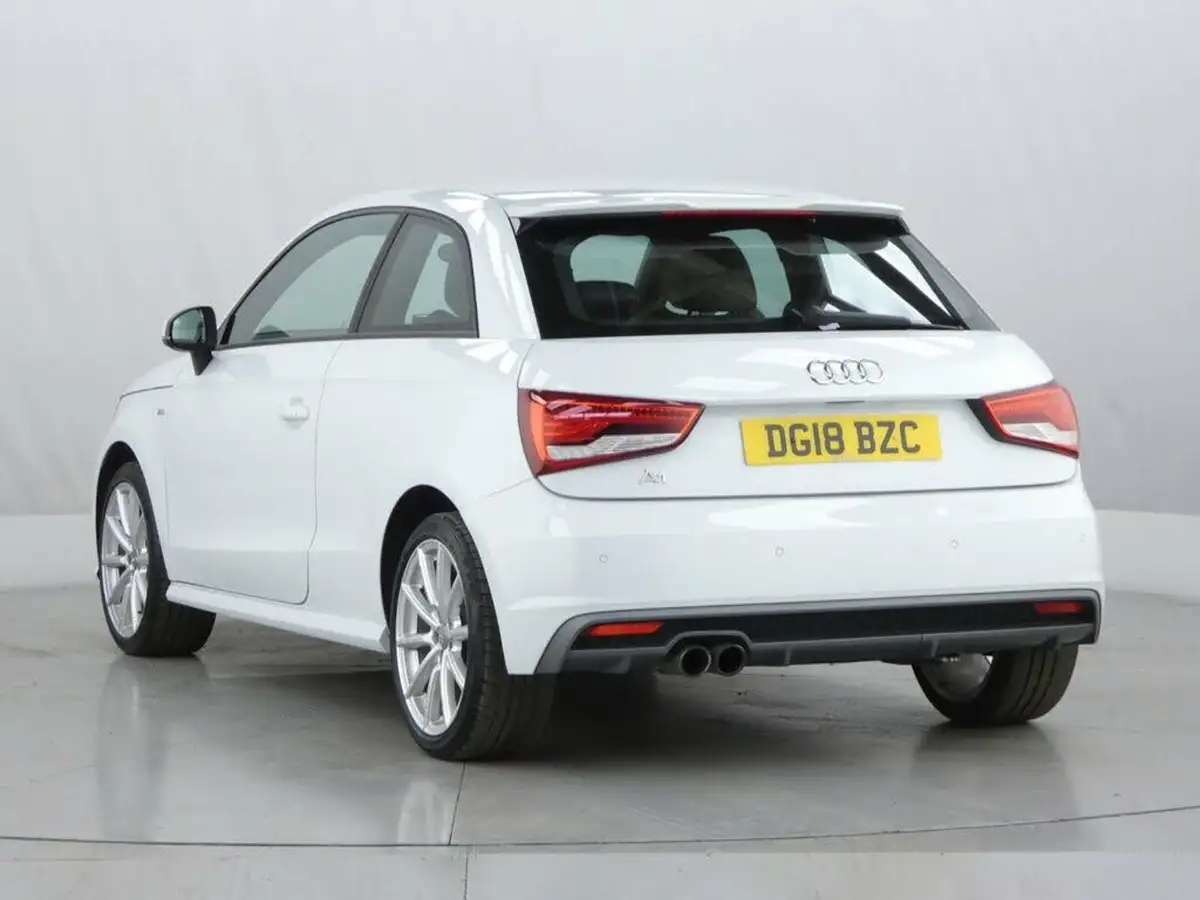 2018-audi-a1-14-tfsi-s-line-nav-125ps-hatchback-3d-big-6