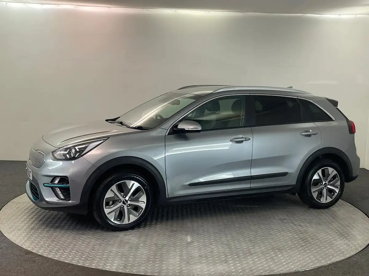 2022-kia-e-niro-ev-2-64-big-7