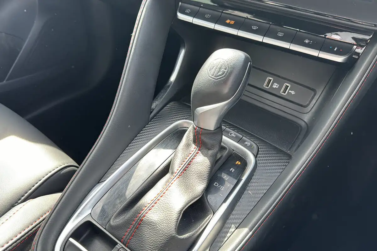 2024-mg-zs-suv-10t-gdi-exclusive-auto-big-12
