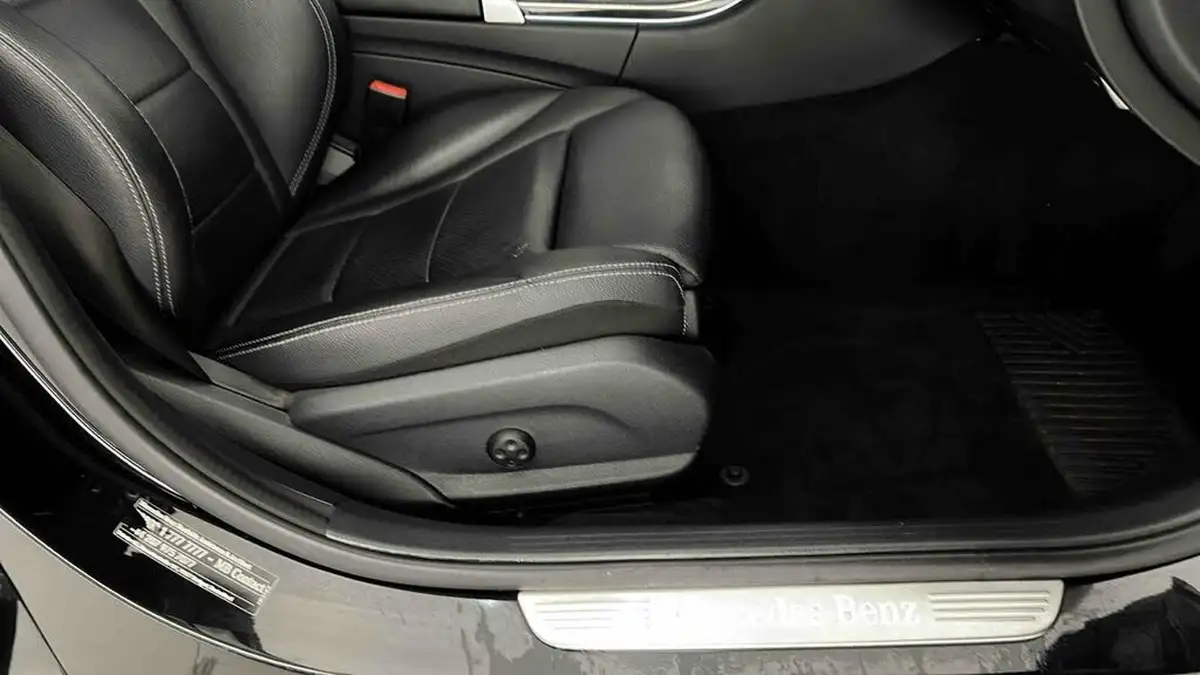 2016-mercedes-benz-c-class-21d-c220d-amg-line-170ps-premium-plusss-saloon-4d-auto-big-32