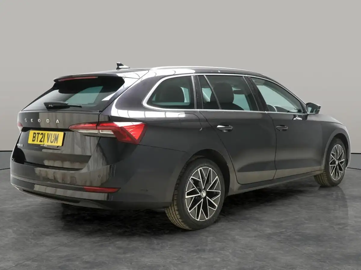 2021-skoda-octavia-20tdi-se-l-116ps-estate-big-9