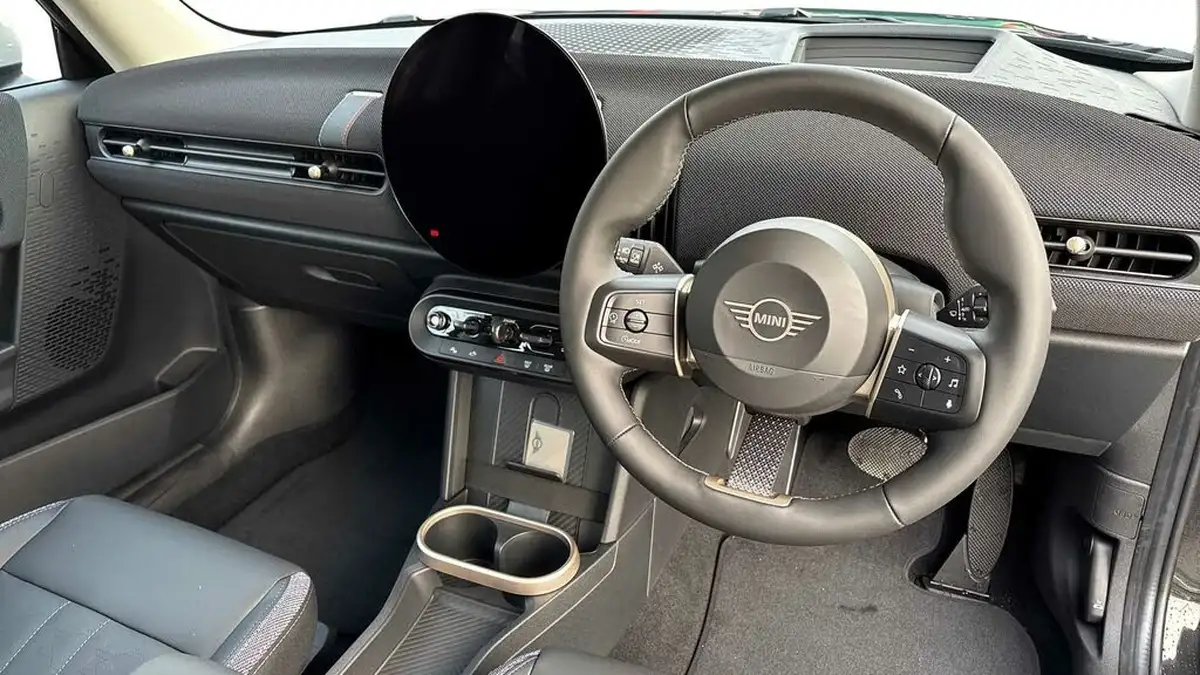 2024-mini-cooper-20-cooper-s-classic-201bhp-hatchback-3d-auto-big-7