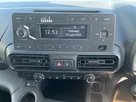 2022-toyota-proace-city-15d-active-small-21