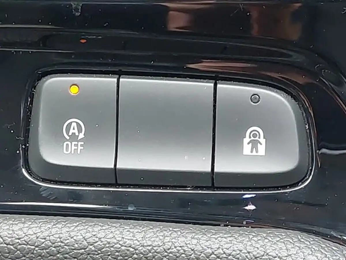 2022-vauxhall-grandland-12-gs-line-big-13