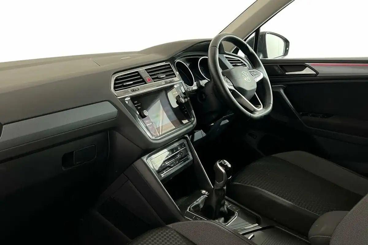 2022-volkswagen-tiguan-20tdi-active-big-8
