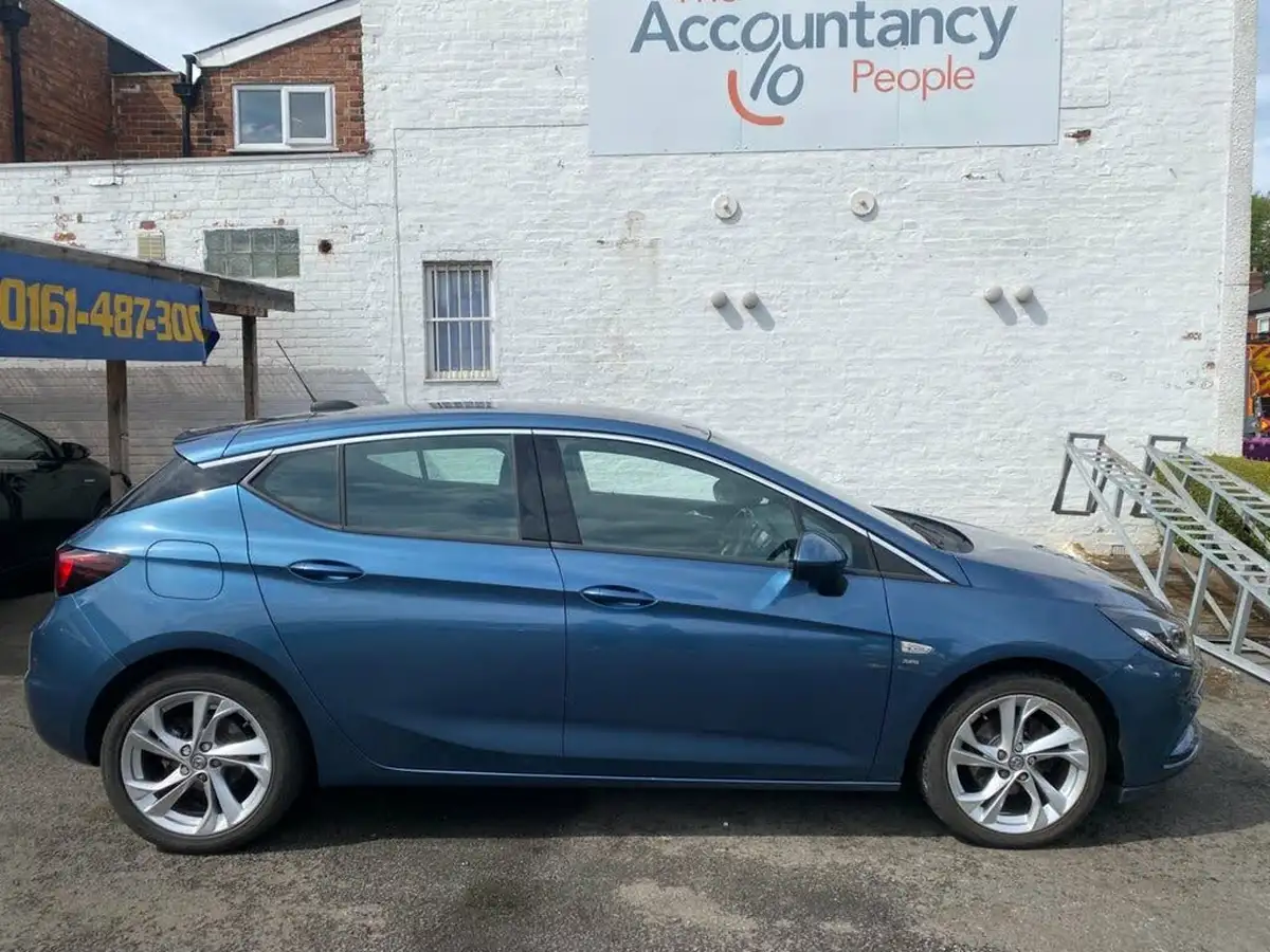 2016-vauxhall-astra-14i-16v-turbo-sri-150ps-hatchback-big-14