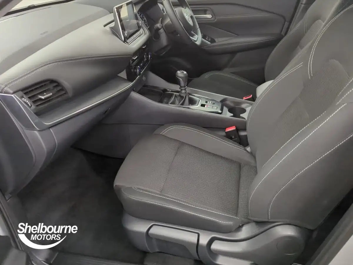 2021-nissan-qashqai-13-dig-t-acenta-premium-140ps-big-8